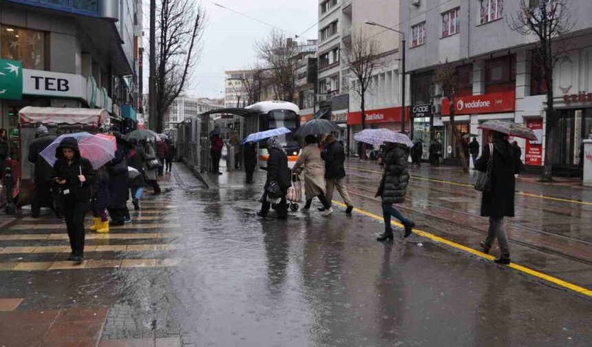 Meteoroloji uyardı, Eskişehir'de yağışlar devam edecek
