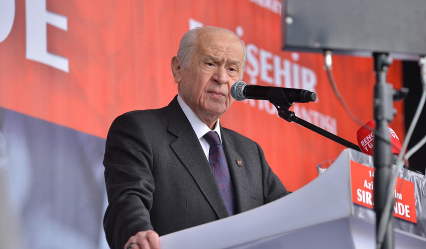 Başkanı Bahçeli, Karabük’te halka hitap etti