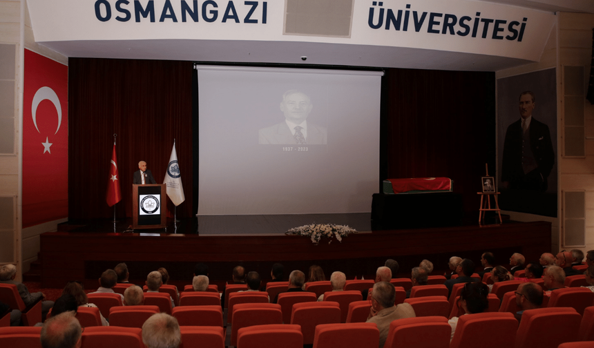 ESOGÜ Prof. Dr. Erdoğan Fıratlı'yı ebediyete uğurladı