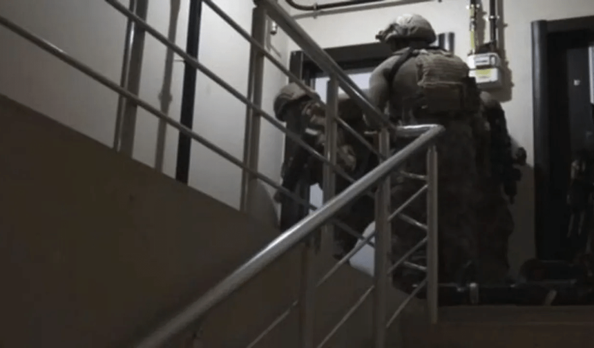 Eskişehir’de uyuşturucu operasyonu: 2'si çocuk 19 şüpheli gözaltına alındı