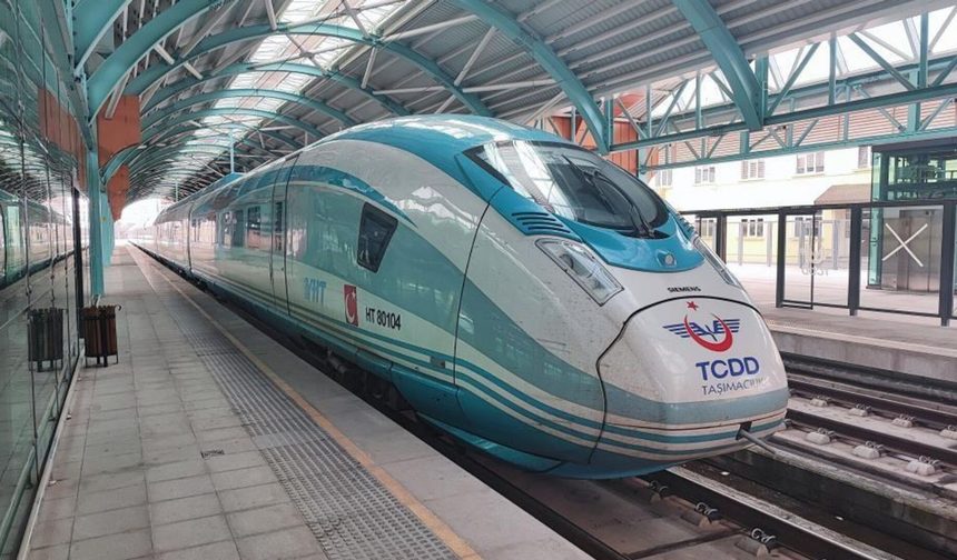 Eskişehir'de bayram tatili için plan yapanlar dikkat! YHT seferlerine "bayram" düzenlemesi