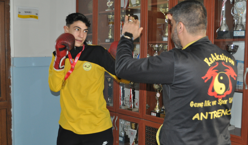 Eskişehirli Mehmet Karabek'in hedefi dünya şampiyonluğu