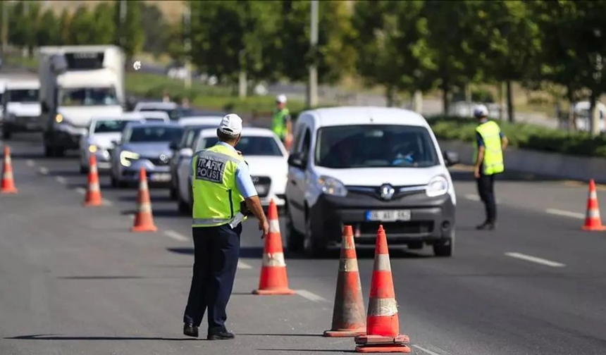 Emniyet duyurdu: Eskişehir'de bugün bazı yollar trafiğe kapalı olacak