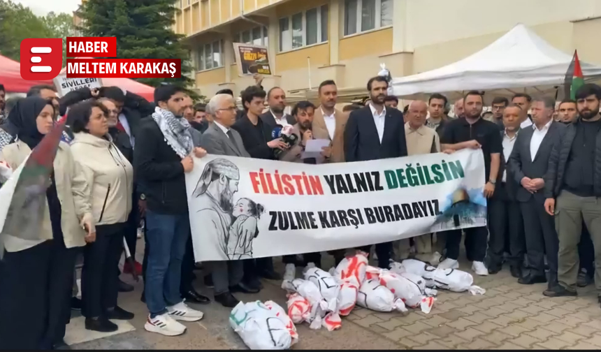 Osmangazi Üniversitesi’nde İsrail protestoları için çadırlar kuruldu ve basın açıklaması yapılıyor