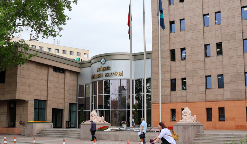 Eskişehir Büyükşehir duyurdu: Ulaşımdan, kuaföre tüm hizmetler ücretsiz!