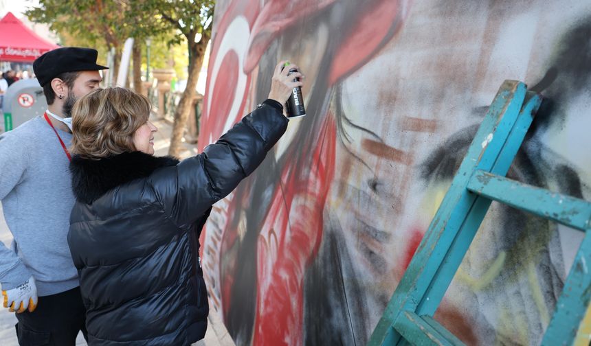 Eskişehir Cumhuriyet Bayramı'nda renklendi