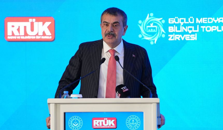 Milli Eğitim Bakanı Tekin: "Çocuklarımızı sosyal medya bağımlılığından uzak tutmak istiyorum"