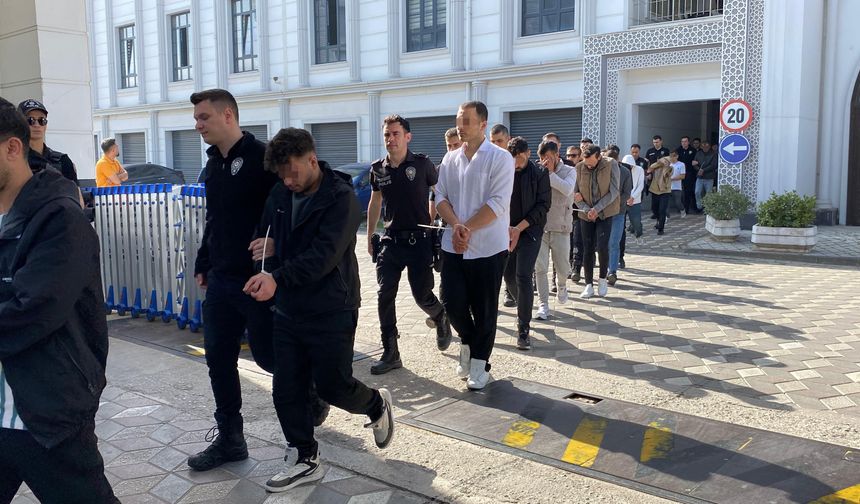 180 milyonluk vurgun! Eskişehir dahil 28 ilde sahte araç kiralama sitesiyle yüzlerce kişiyi dolandırdılar