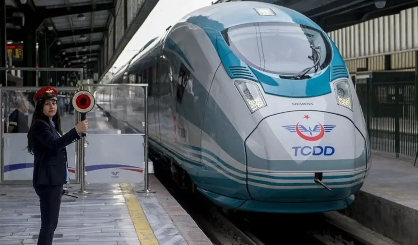 Eskişehir-İstanbul tren seferleri geçici olarak durduruldu!