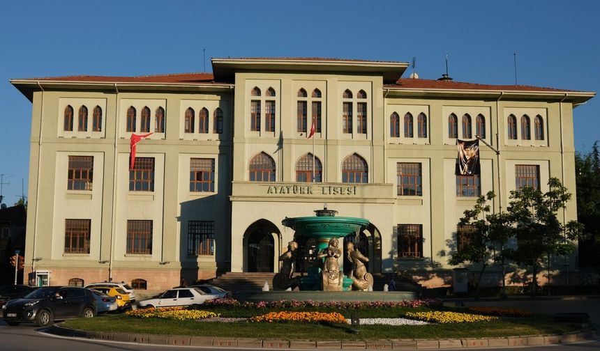 LGS'ye sayılı günler kaldı: İşte Eskişehir'in en iyi 10 lisesi
