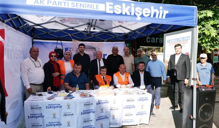 AK Parti Eskişehir'de üye stantları açtı!