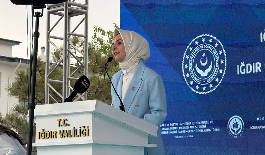 "2025 Aile yılında, aile odaklı sosyal hizmet modellerimizi yaygınlaştırmaya devam edeceğiz"