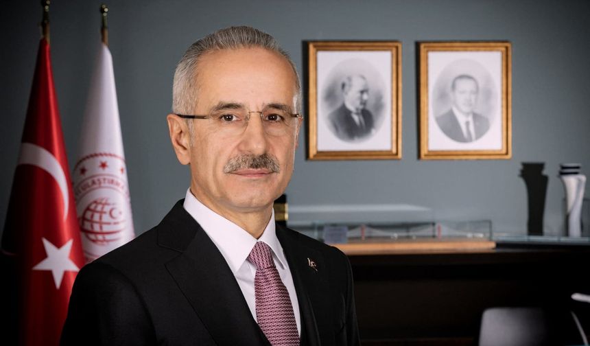 Bakan Uraloğlu: "Altyapı ve hizmet yatırımları ile ülke ekonomisine 20 milyar dolarlık doğrudan katkı sağlanacak"