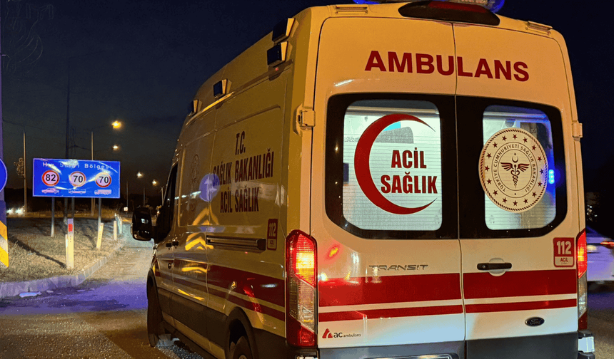 Eskişehir'de korkunç kaza: Otomobil hurdaya döndü