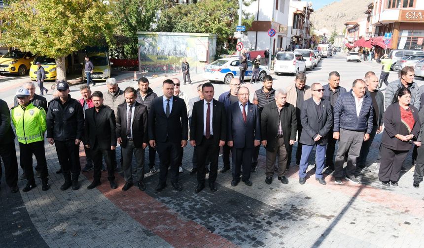 Sivrihisar'da Muhtarla Günü için tören düzenlendi