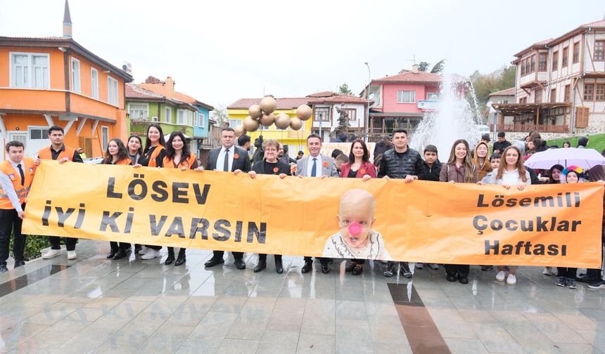 Sivrihisar Belediyesi’nden Lösemili Çocuklar Haftası’na anlamlı etkinlik