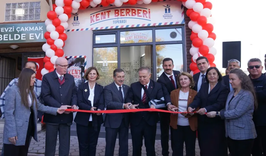 Türkiye'nin ilk Kent Berberi Eskişehir'de açıldı