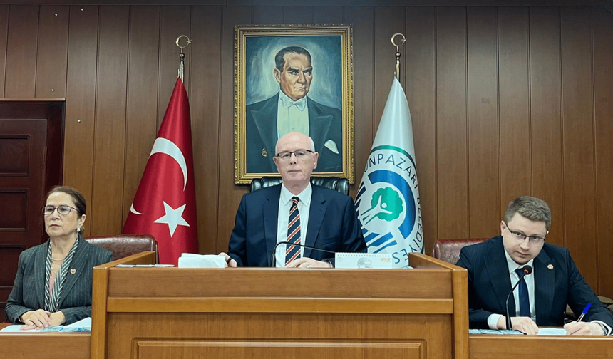 Odunpazarı Meclisi’nde 2026 Performans Programı görüşüldü: "Odunpazarı halkı bizim uygulamalarımızı görüyor"