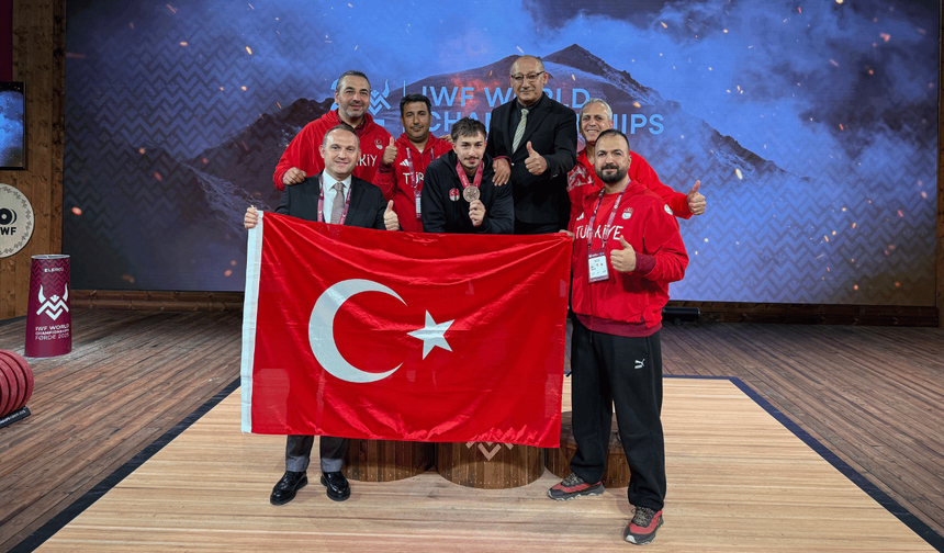 Yusuf Fehmi Genç, silkmede dünya üçüncüsü