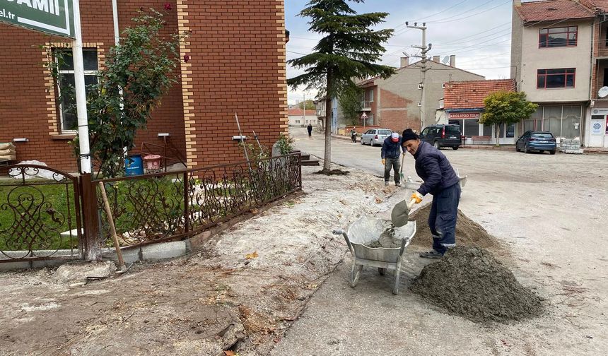 İnönü sokaklarında yenileme çalışmaları devam ediyor