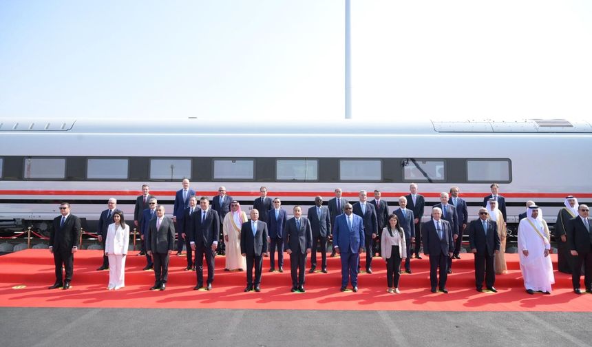 Ulaştırma ve Altyapı Bakanı Uraloğlu, TransMEA 2025 açılışına katıldı