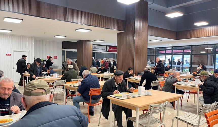 Eskişehir'de Atatürk'ün sevdiği yemekler vatandaşlarla buluştu