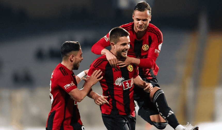 Şimşekler Tire’de esmeye hazır