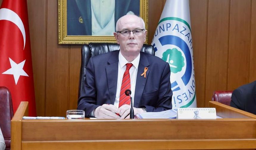 Başkan Kurt ve Meclis Üyeleri'nden Lösemili çocuklara destek