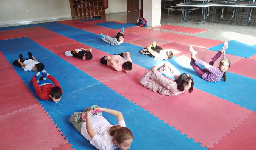 Çifteler Belediyesi’nden miniklere “Denge ve Koordinasyon” eğitimi