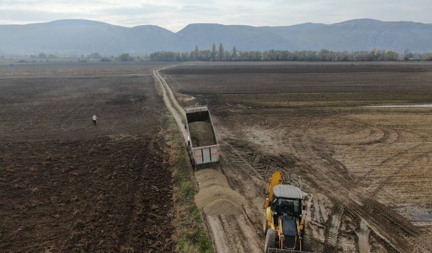 İnönü Belediyesi ilçede kapsamlı çevre temizliği gerçekleştirdi