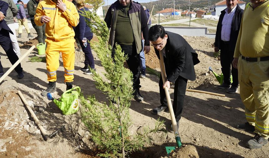 Han’da Milli Ağaçlandırma Günü’nde fidanlar toprakla buluştu