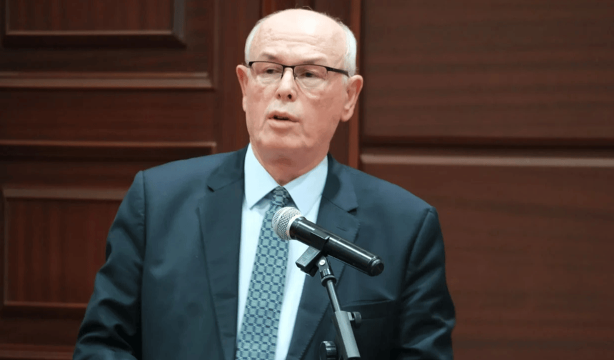 Başkan Kurt:  "Gerçeklerden korkanlar, insanların doğruları görmesini istemeyenler yine sansüre sarıldı"