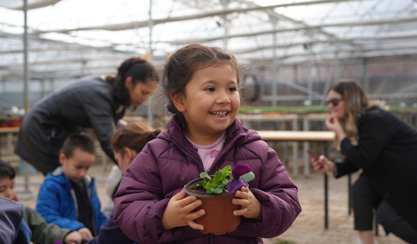 Minikler Eskişehir Fidanlık Tesisleri'nde eğitim aldı
