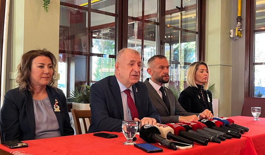 Ümit Özdağ: “Türkiye 2026’da tarihsel bir kırılmaya sürüklenmek isteniyor”