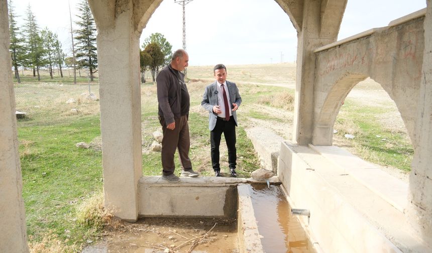 Sivrihisar’da hayvan sulama çeşmesinde yeniden su akışı sağlanıyor