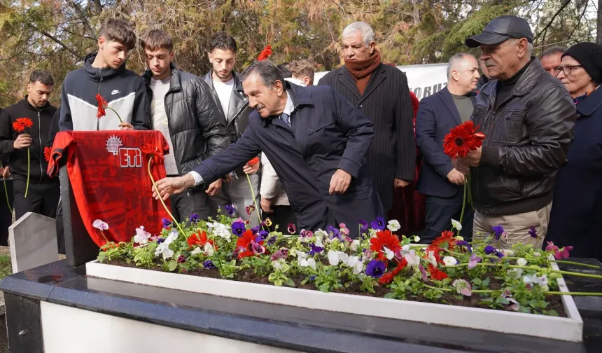 Başkan Ataç Sinan Alağaç'ı andı: "Kolay kolay Sinan olunmuyor"
