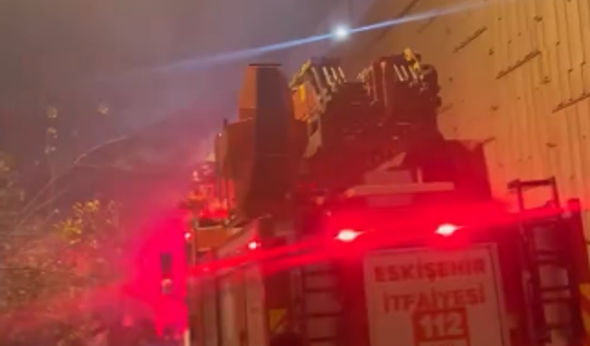 Eskişehir'de çocuklar boş evde yangın çıkardı!