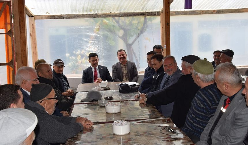 Mihalgazi Kaymakamı Aksoy, kırsal mahallelerde vatandaşlarla bir araya geldi