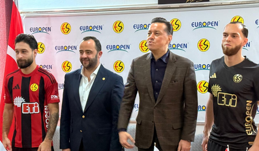 Eskişehirspor’da Jakop ve Elias imzaları attı