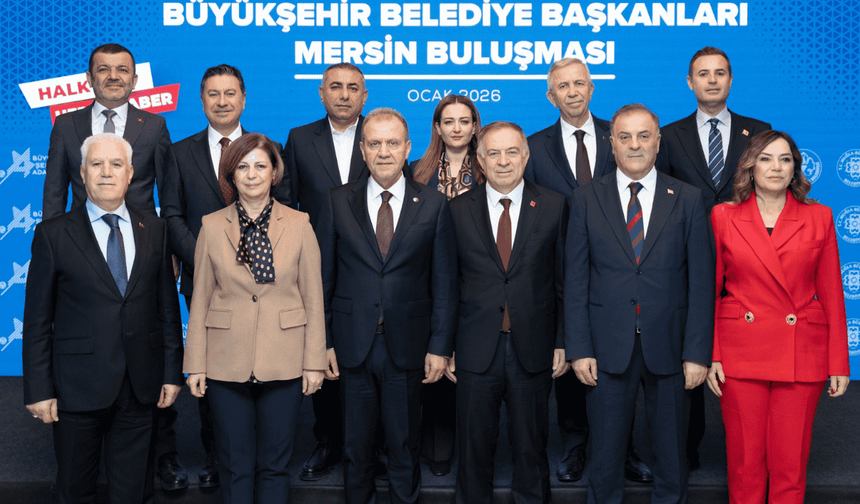 Başkan Ünlüce, Mersin'de CHP’li belediye başkanlarıyla bir araya geldi