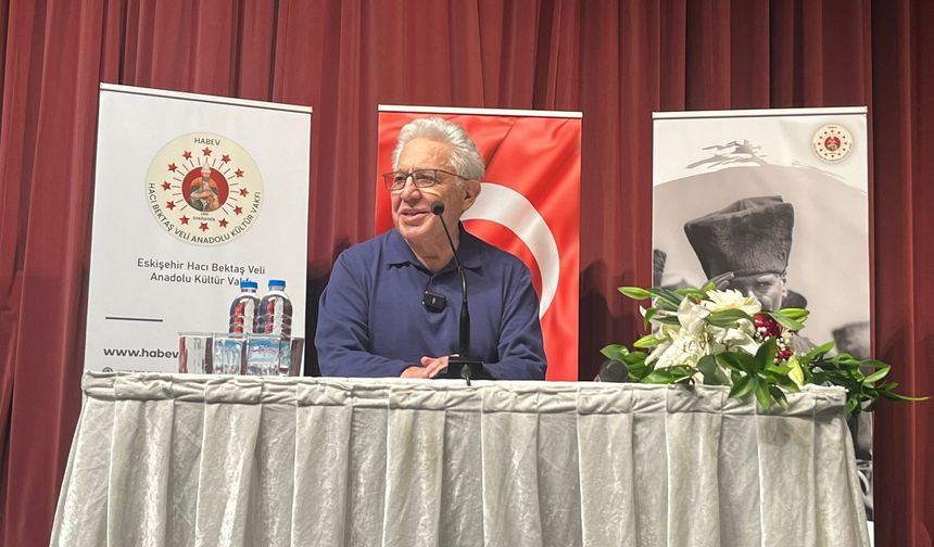 Zülfü Livaneli Eskişehirlilerle buluştu: "Alevi Bektaşi düşüncesini dünyaya tanıtabilmek için çok çaba harcadım"