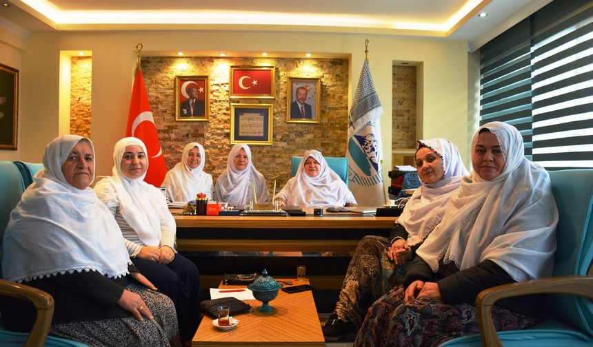 Mihalgazili kadınlardan Başkan Güneş'e destek