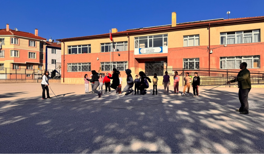 Eskişehir’de 4 okul için “acil yıkım” kararı: Öğrenciler güvenli binalara taşınacak