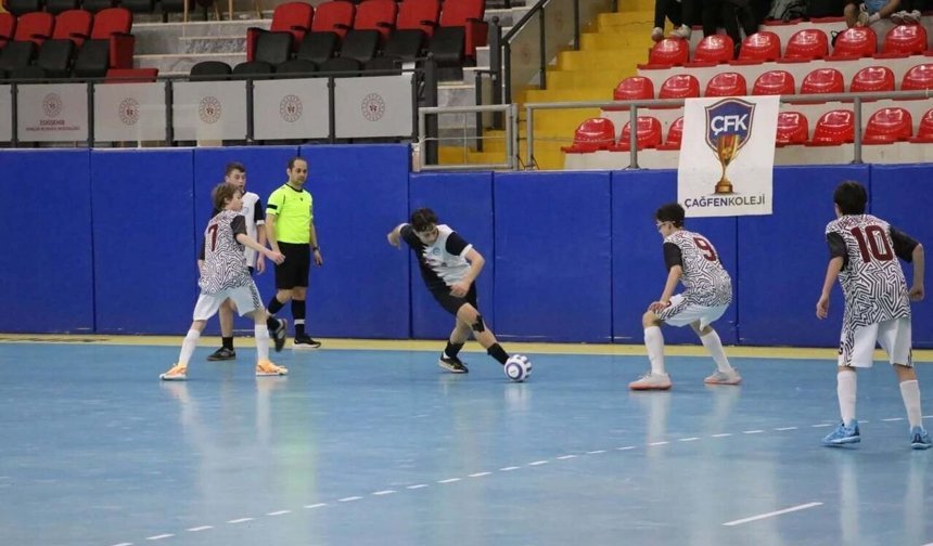 Eskişehir'de futsal heyecanı sürüyor: Yıldız Erkek maç sonuçları