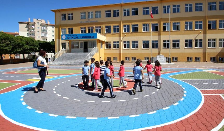 Yusuf Tekin açıkladı: Ara tatil takviminde değişiklik olacak mı?