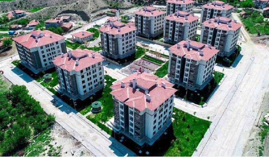 TOKİ Eskişehir'de 68, 87, 90 metrekarelik daireler için bu fiyatı istedi!