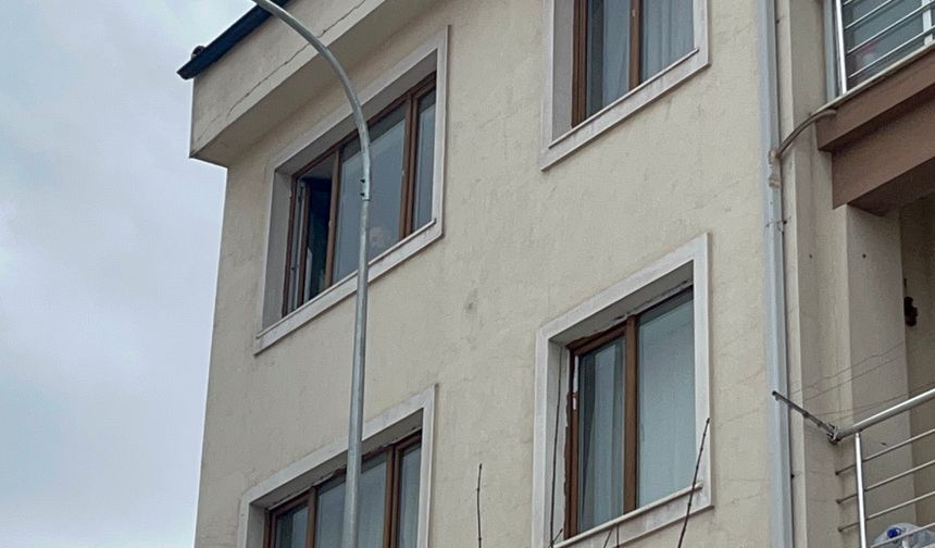 Eskişehir'de üçüncü kattan düşen minik Umut komada