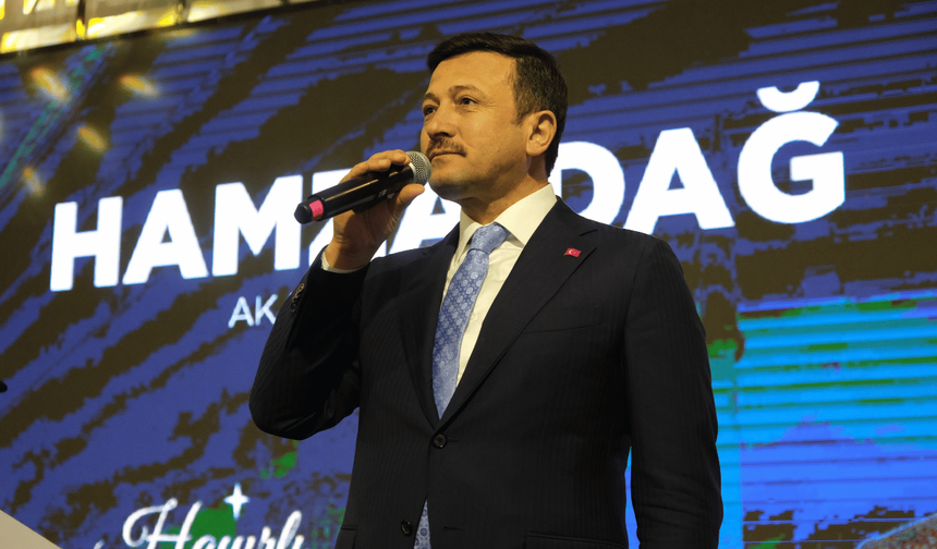 AK Parti MKYK Üyesi Hamza Dağ Eskişehir'de vatandaşlarla iftarda bir araya geldi