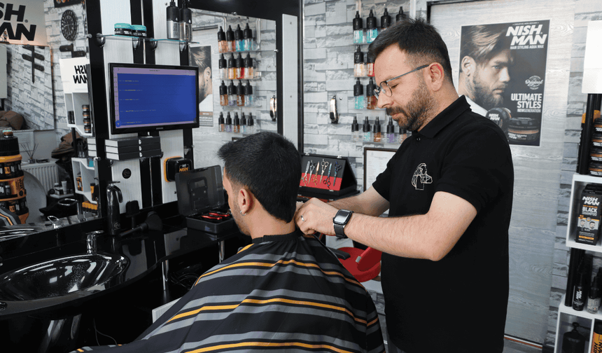 Eskişehir'de bayram yaklaştı, mesai saati sahura kadar uzadı