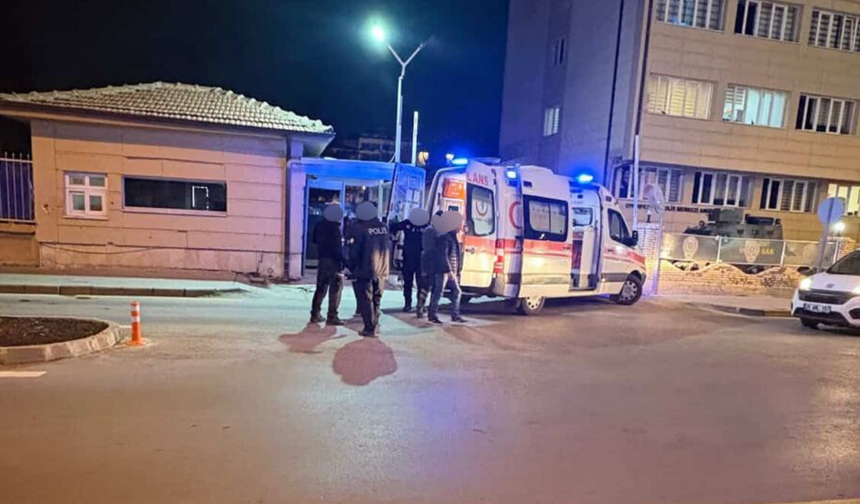 Eskişehir'de bıçaklı kavga: Bir kişi yaralandı